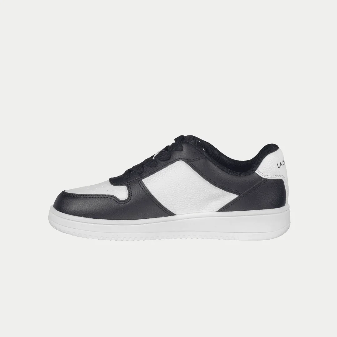 LA Gear Kids Edge Lowtop | Black x White Logo - Image 3