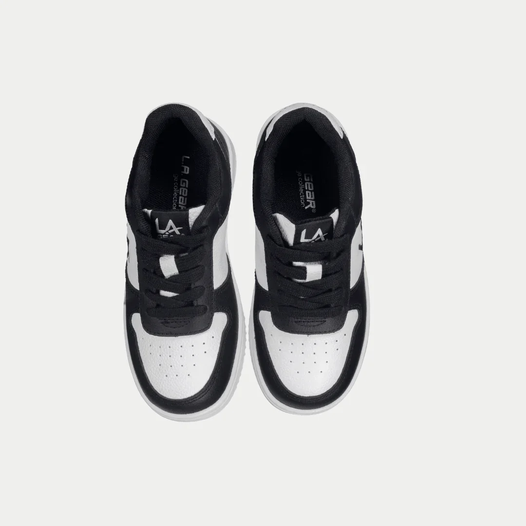 LA Gear Kids Edge Lowtop | Black x White Logo - Image 4