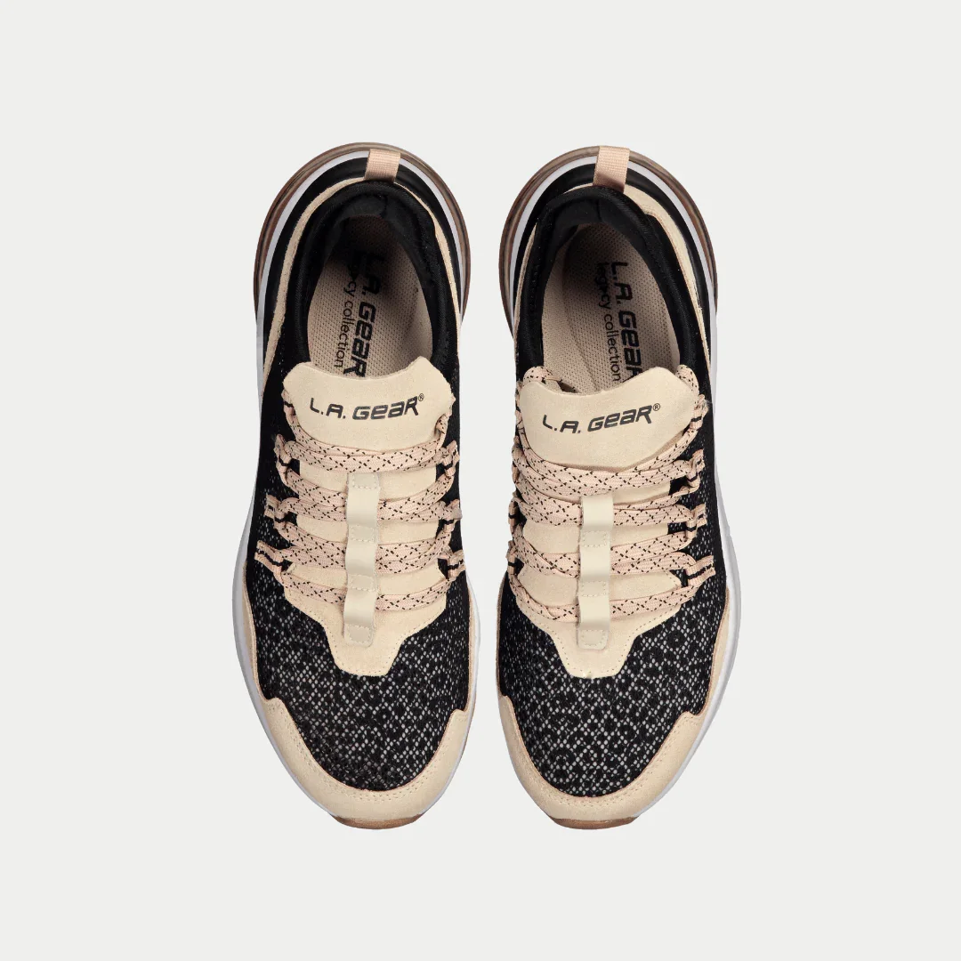 LA Gear Women’s Runyon Lowtop | Black x Pink - Image 4